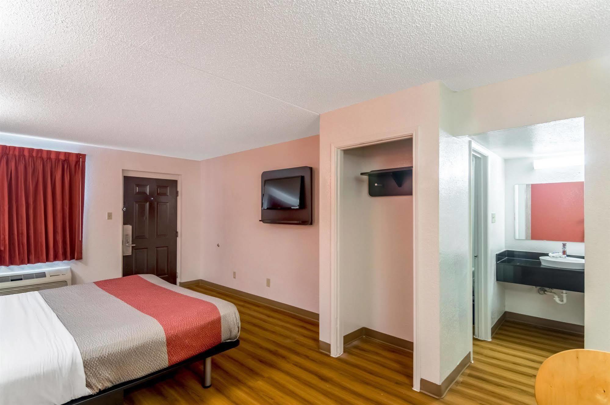 Econo Lodge Del City Dış mekan fotoğraf